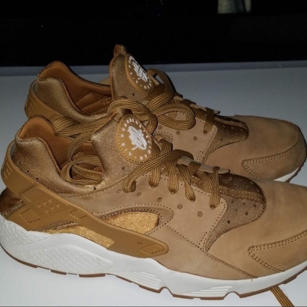 Nike Huaraches